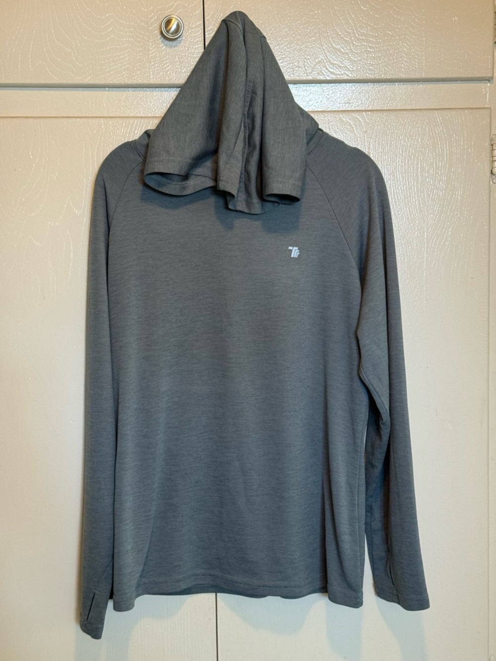 Woman’s Gray Long-Sleeve Performance Hoodie